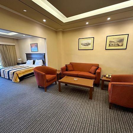 Hotel Le Crillon Burummana Zewnętrze zdjęcie