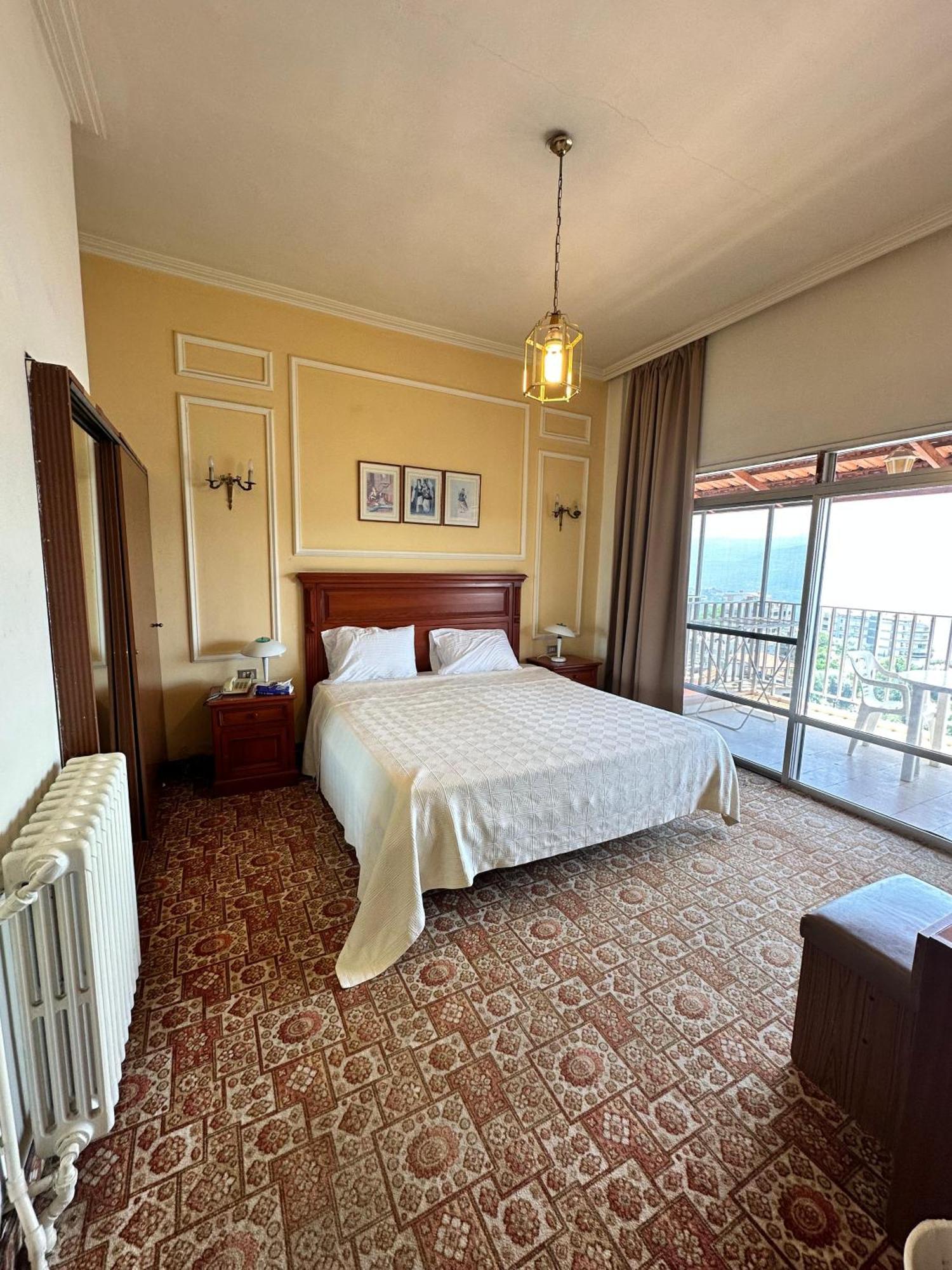 Hotel Le Crillon Burummana Zewnętrze zdjęcie